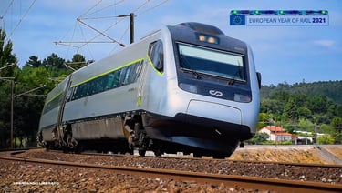 comboio alfa pendular comboios de portugal