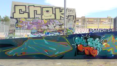 Mes, graffiti, paredes, Barcelona, Street Art, graffiti letters, paralelo