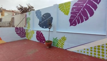 graffiti mural escuela plantas hojas colores