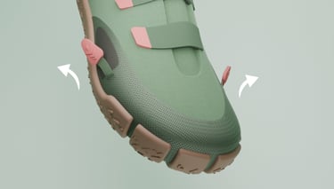 Grüner mitwachsender Kinderschuh von Sizeless in drei Schritten – einstellen mit seitlichen Laschen,