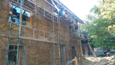 Chantier participatif - Isolation en bottes de paille