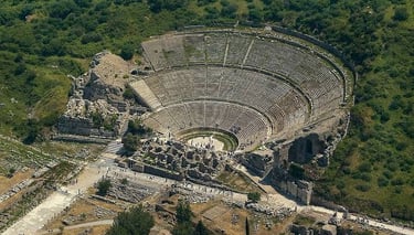 2-day tour with return flights from Istanbul.