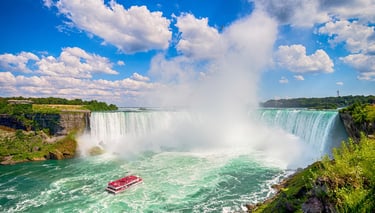 3-day Canada: Montréal cruise, Toronto, Niagara Falls.