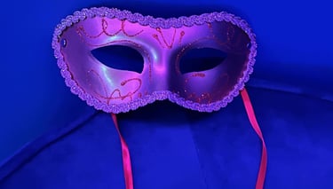 masque de la pièce secrete room