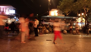 the well-known malioboro street in yogyakarta