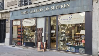 Découvrez notre galerie au pied de la Tour Eiffel tapis-galerie de suffren