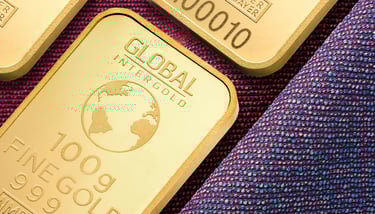 shiny gold symbolizing gold ira rollover from 401 (k) and roth IRA