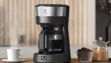 Cafeteira Elétrica Electrolux inox filtro permanente removivel capacidade 1,2L 30 xicaras função tim
