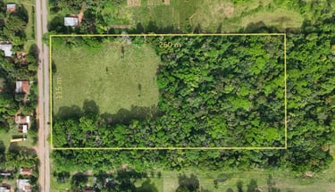 Unbebautes 3-Hektar-Grundstück in Independencia – naturnahe Wohnlage am Fuß des Ybytyruzú-Gebirges