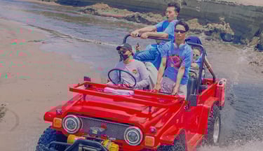 Jeep Parangtritis adventure menyusuri gumuk pasir dengan panorama laut selatan