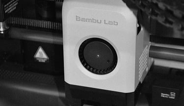 Photo de tête d’impression 3D prise dans l’atelier ALIKA Solutions