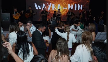 Orquesta Wayra Nin en evento ambato