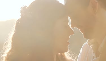 Destination wedding film of Jenna and Peter, capturing authentic emotions and timeless moments.
