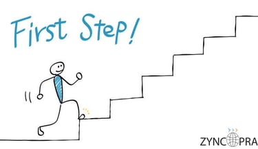 Figura subiendo las escaleras con el texto motivacional “First Step”.