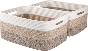 Stylish Storage Baskets for Scandinavian Bedroom Organization