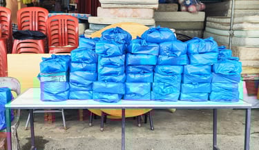 nasi bungkus untuk jumat berkah harumas