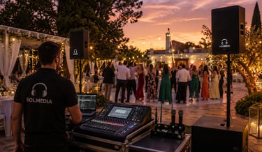 Alquiler de sonido para fiestas privadas en Sevilla con altavoces profesionales e iluminación.