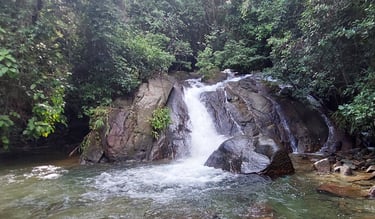 ton pling waterfall khao lak