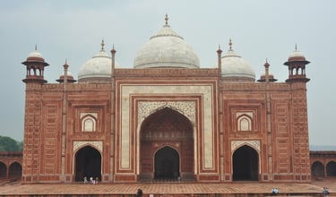 Mosque Taj Mahal, Taj mahal, Agra, Utter Pradesh, India