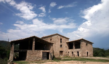 vaciado de casas y masías