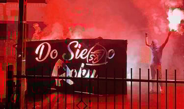 flaga kibicowska pirotechnika na sylwestra fajerwerki ruch chorzów gks katowice