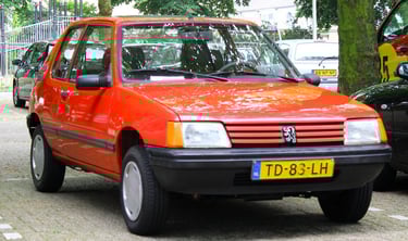 peugeot 205 soleil garée à amsterdam