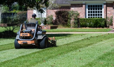 Lawn mowing services in Baton Rouge 