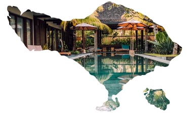 MAINTENANCE, PEMBERSIHAN KOLAM RENANG DI AREA BALI