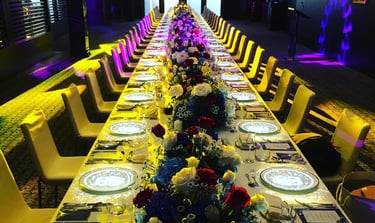 Table projection mapping projecting dynamic interactive visuals, creating unique dining experiences.