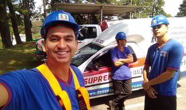 equipe tecnica de desentupimento