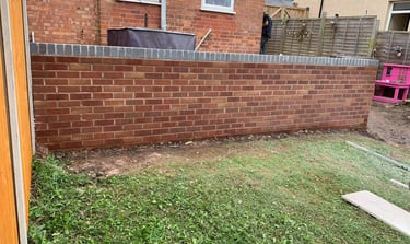Brick garden wall built in Worcester by B R Building and Landscapes