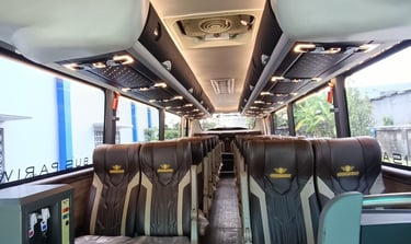 Sewa Bus Pariwisata Jogja 33-35 Seat