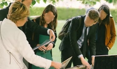 Vous choisissez vos vinyles Le ”Bar à Vinyles” par Jean Claude PERRIERES