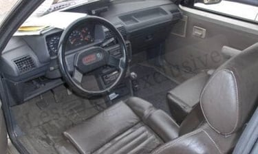 peugeot 205 gti phase 1 commande spéciale famille Peugeot