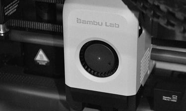 Photo de tête d’impression 3D prise dans l’atelier ALIKA Solutions