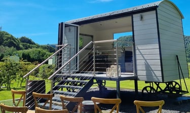 Ceremony Hut Blue Acre Weddings North Wales | Han & Stu Wedding Music Duo Blog