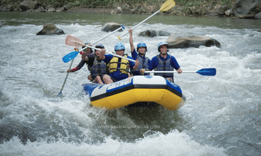 Paket Rafting Sungai Elo Magelang