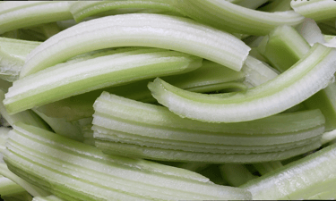 Celery Sticks De-Veined