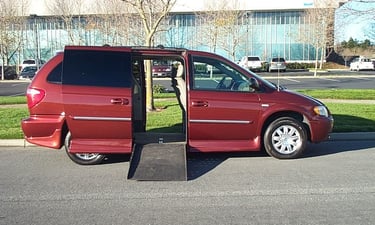 2007 Chrysler Town & Country LTD with the Rollx Side Entry Conversion