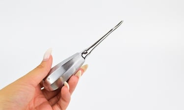 Dental extraction elevators explained in detail: uses, types, Cryer vs luxator comparison, and how d