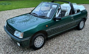 Peugeot 205 Roland Garros Cabriolet