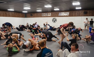 Remi White Photography Scramble Solid Ground Charity Open Mat