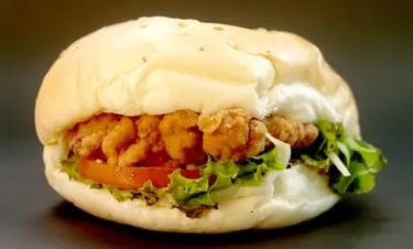 chicken-sandwich-with-lettuce