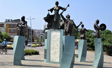 scultures Malecon à Monteria