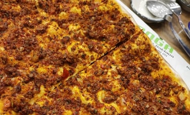 Urfa Yöresel İsotlu Lahmacun