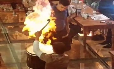 Urfa Sıra Geceleri | Urfa Sıra Gecesi Ateş Şovu