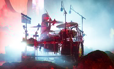 Arena show touring drummer Lina Anderberg