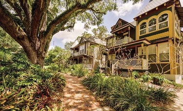 Orlando Downtown Thronton Park Flower Girl