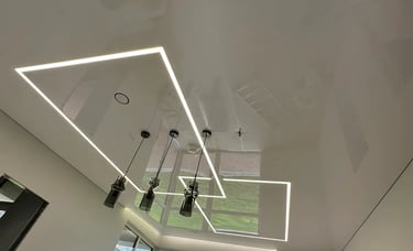šviečiančios linijos