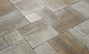 Geltonos mozaikos trinkelės